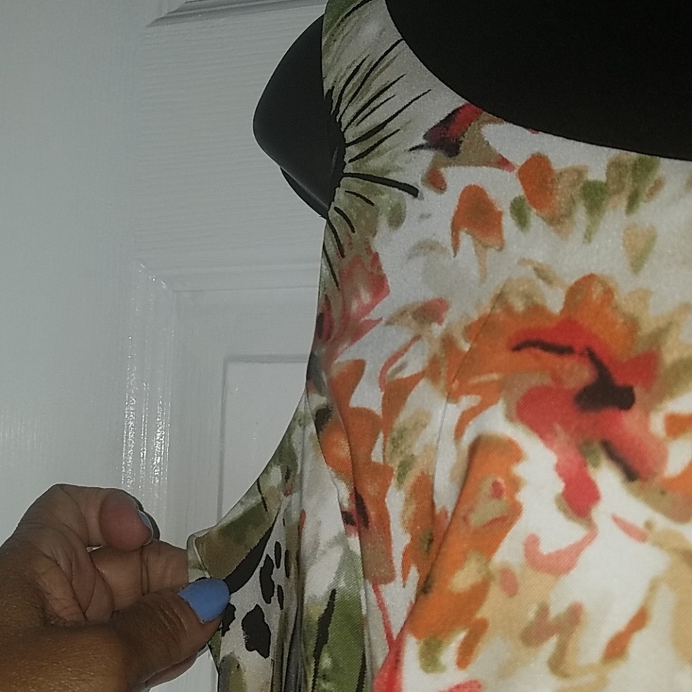 Kim Rogers, Floral dress, size 12 - Picture 4 of 6